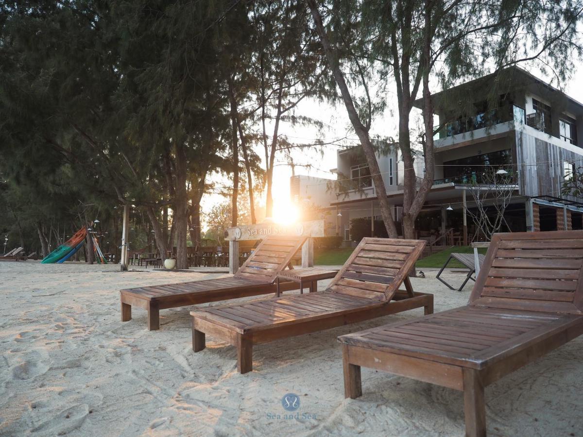 Sea And Sea Villa Sangaroon Ban Huai Yang Exterior foto